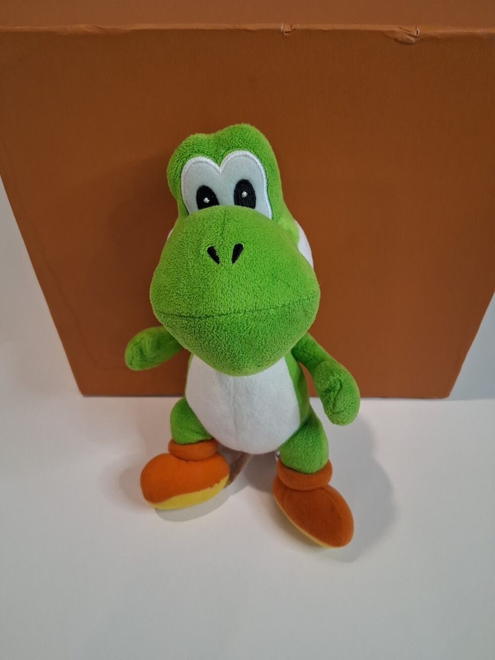 Nintendo Super Mario Yoshi 9" Plush Stuffed Animal Toy Green - Used